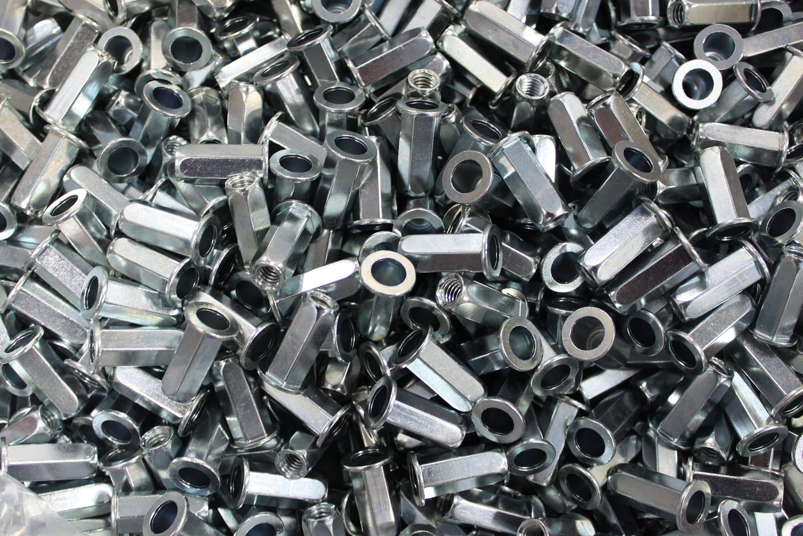 FHL2-3118-3942-scaled