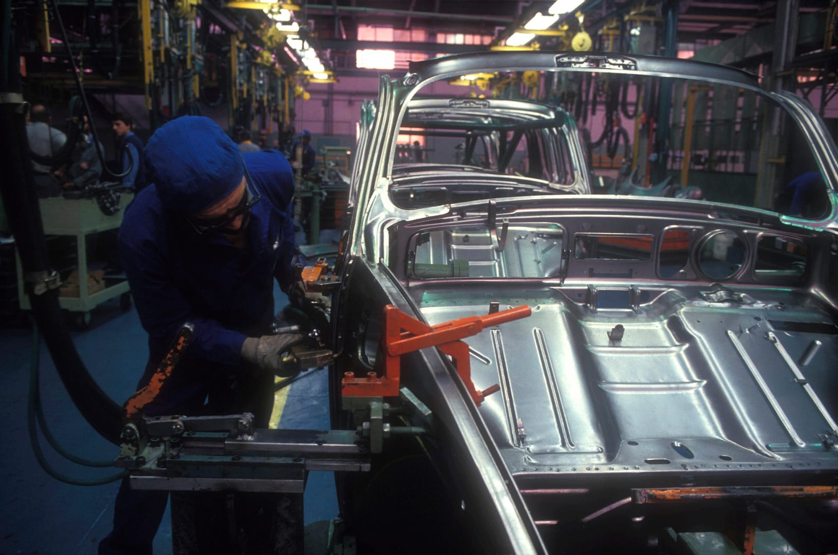 Automotive-Assembly-Line-scaled