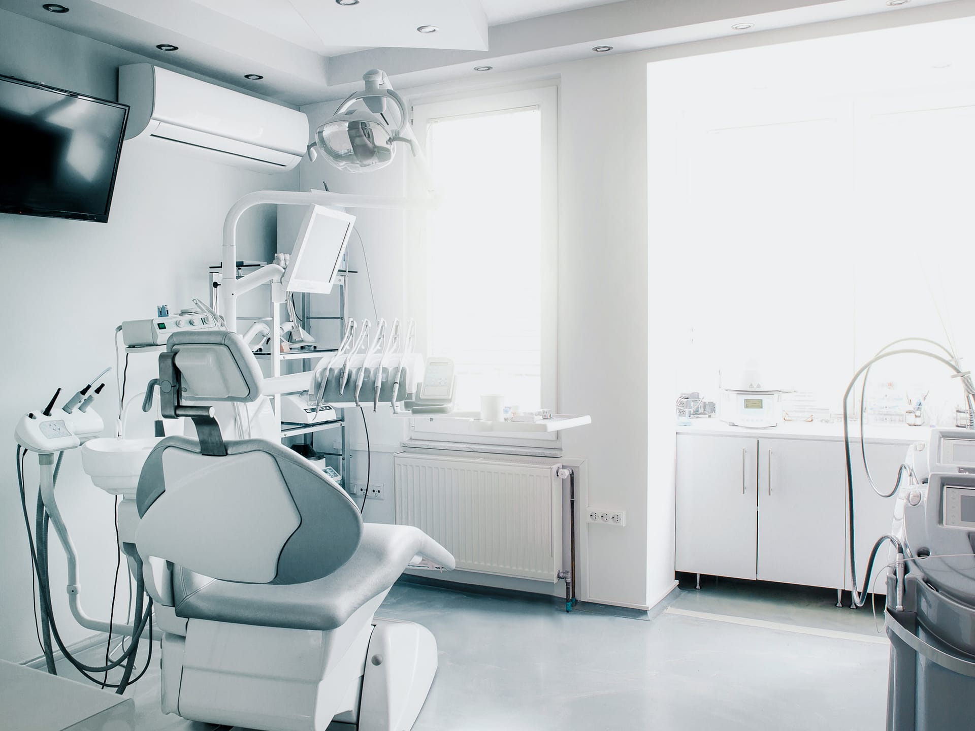 SI - Threaded Inserts for Plastic - PEM Europe